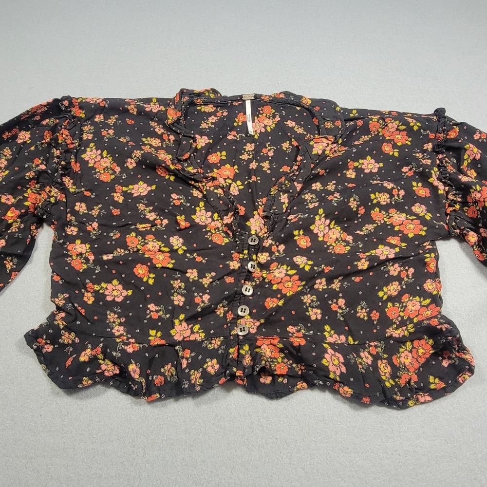 Free People Secret Garden Crop Top Floral Ruffle Button Boho Black Women's XS - Picture 2 of 11